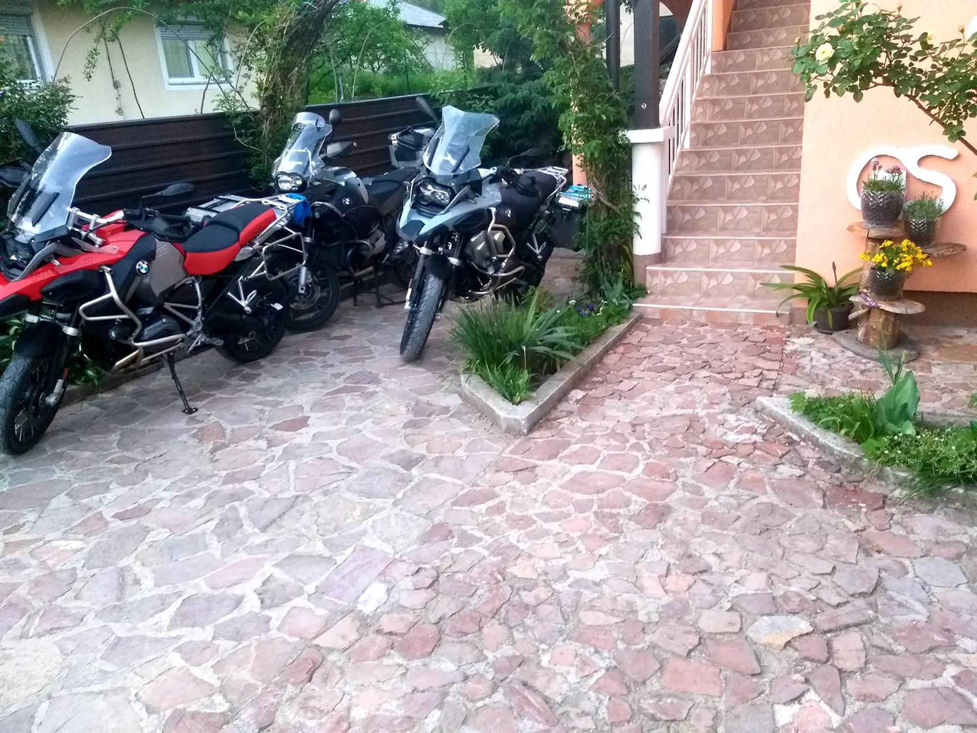Apartmani Gs ***** Zavidovici Esterno foto