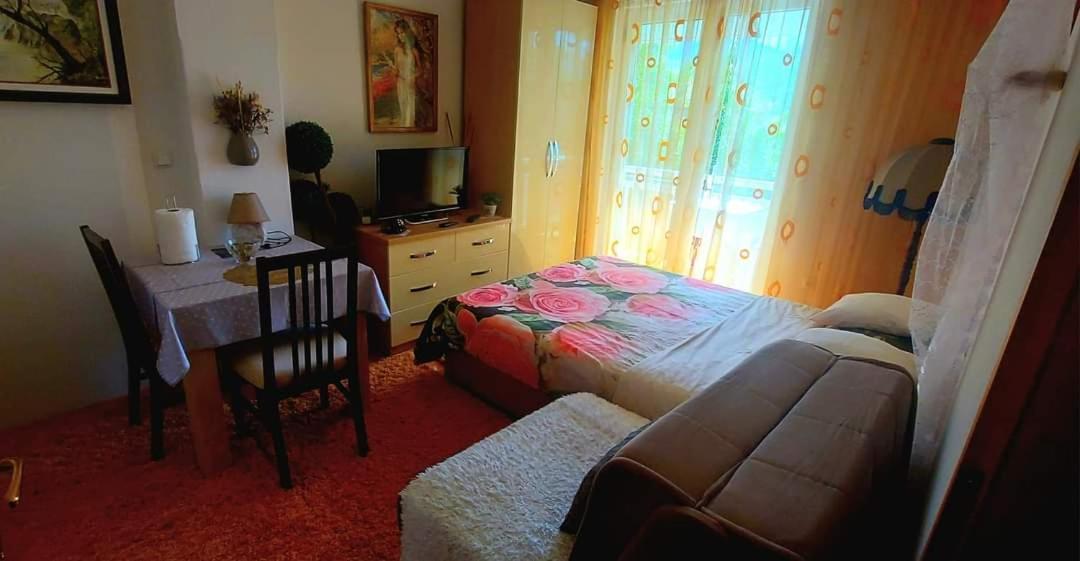 Apartmani Gs ***** Zavidovici Esterno foto