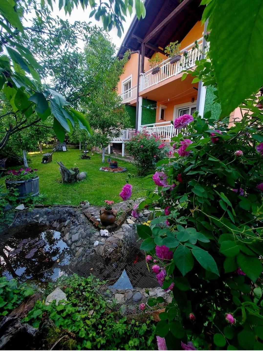 Apartmani Gs ***** Zavidovici Esterno foto